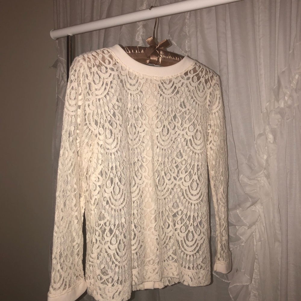 Banana Republic lace top